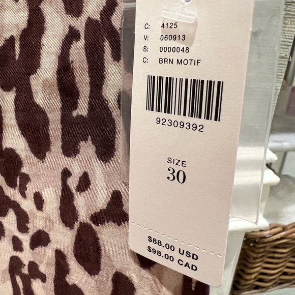 NWT new Anthropologie the ettie shorts Maeve 30 animal print brown - Picture 5 of 17